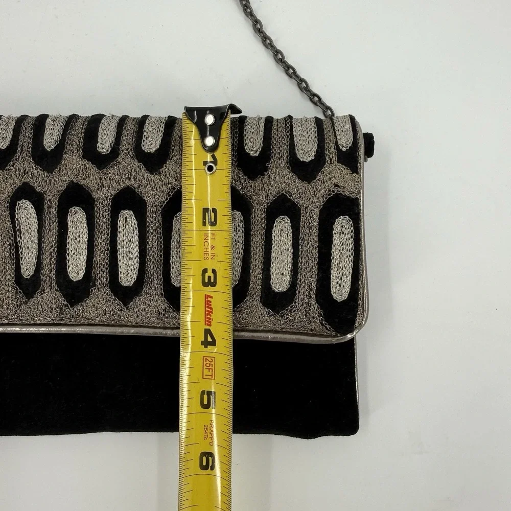 Moyna Beaded Clutch Crossbody Black Gold Chain Strap Evening Bag - Picture 3 of 6